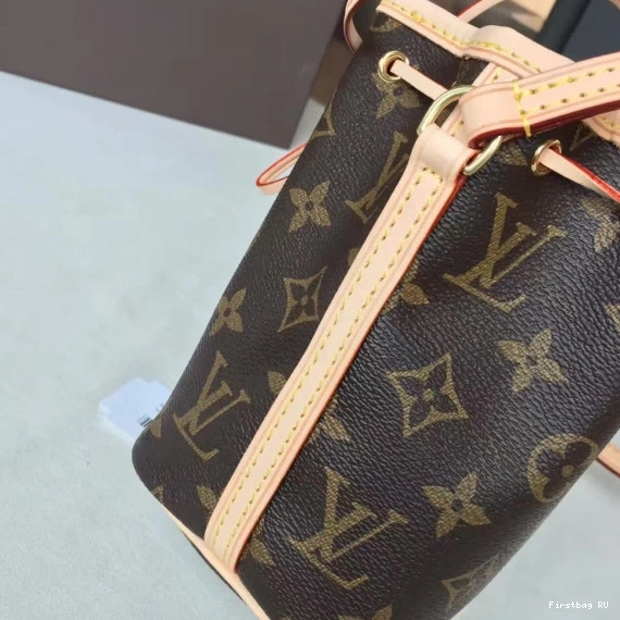 First bags ru NANO Vuitton Louis NOE 0822